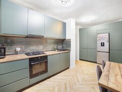 Vatra Luminoasa, decomandat, renovat, ready to move in